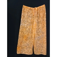 Tarz Kadının Pareosu - Pantalon