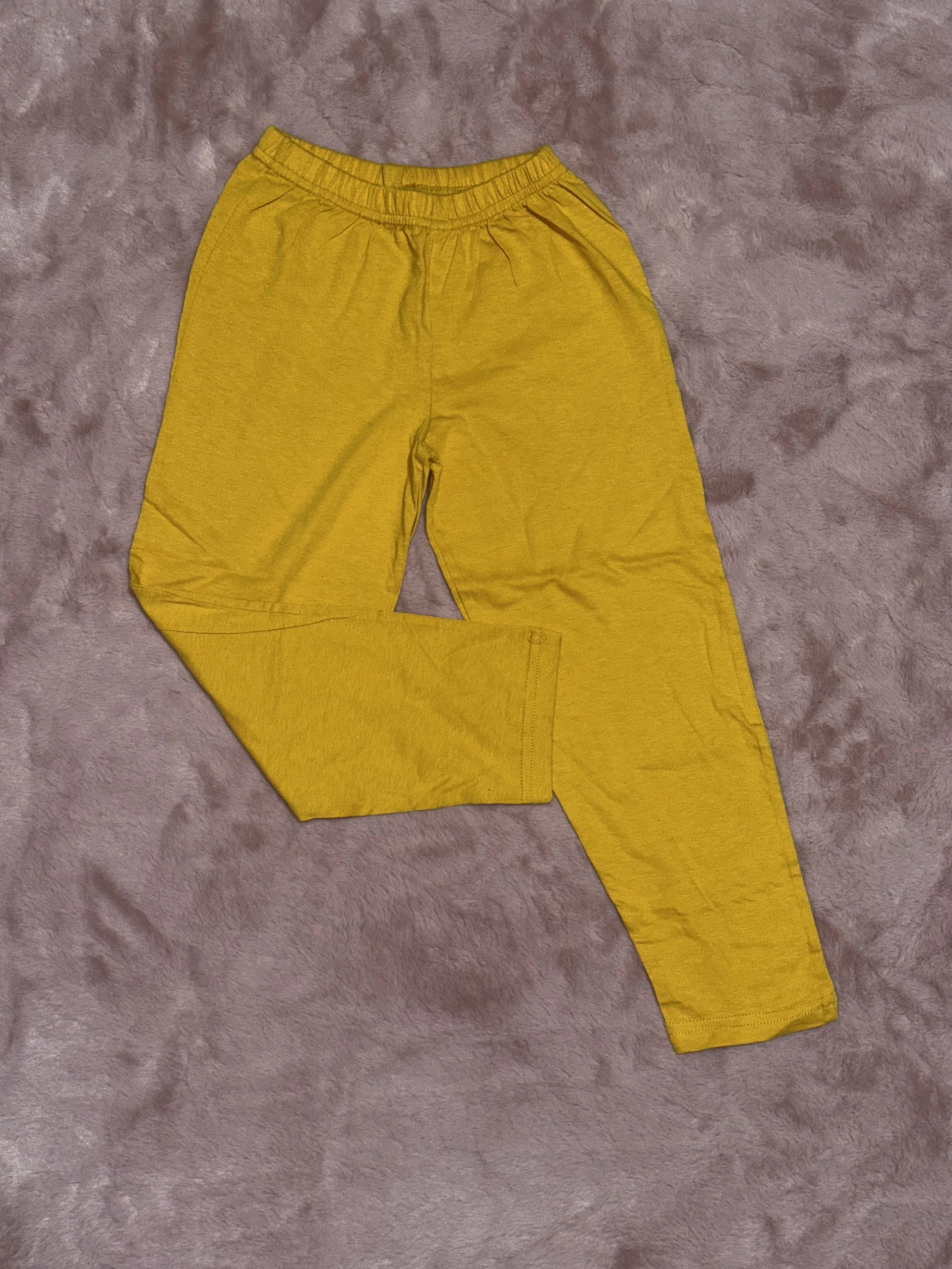 2-8 yaş erkek çocuk pijama beli lastikli düz renk hardal