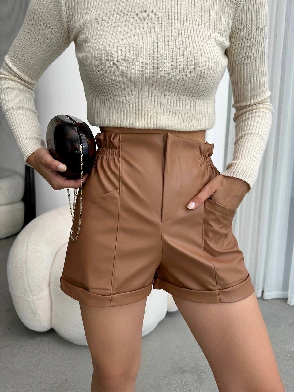 Beli lastikli deri şort kahve H24605 - L