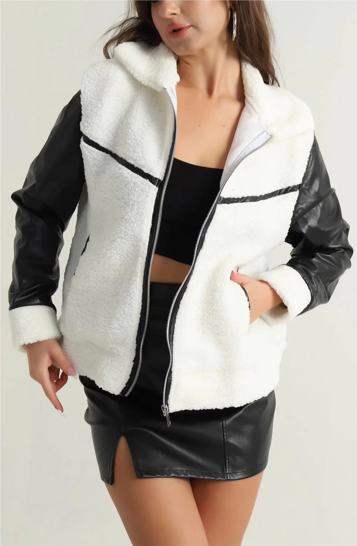 Deri garnili kuzu peluş mont beyaz t1220