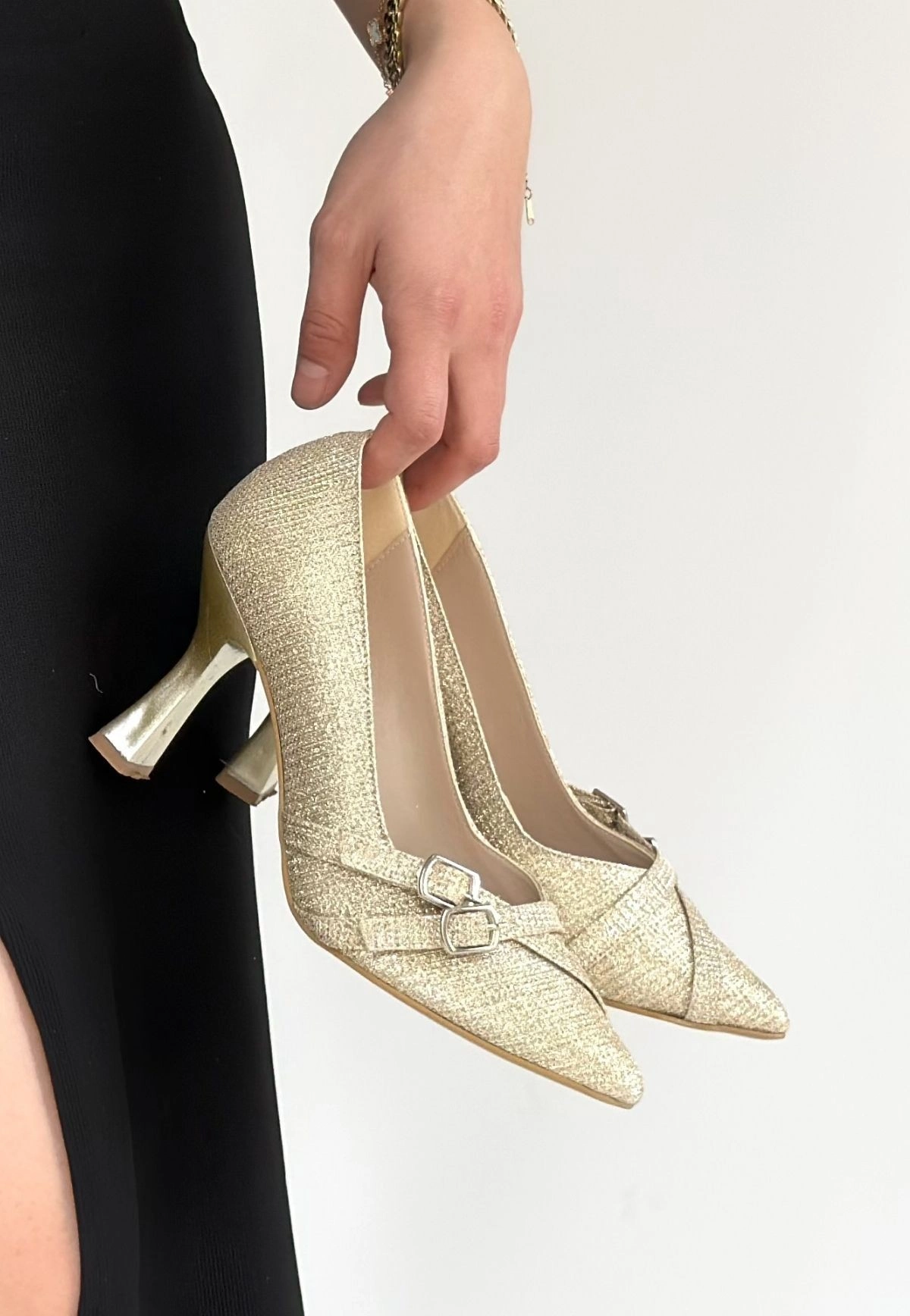 Wenda Gold Simli Cilt Topuklu Ayakkabı - 39
