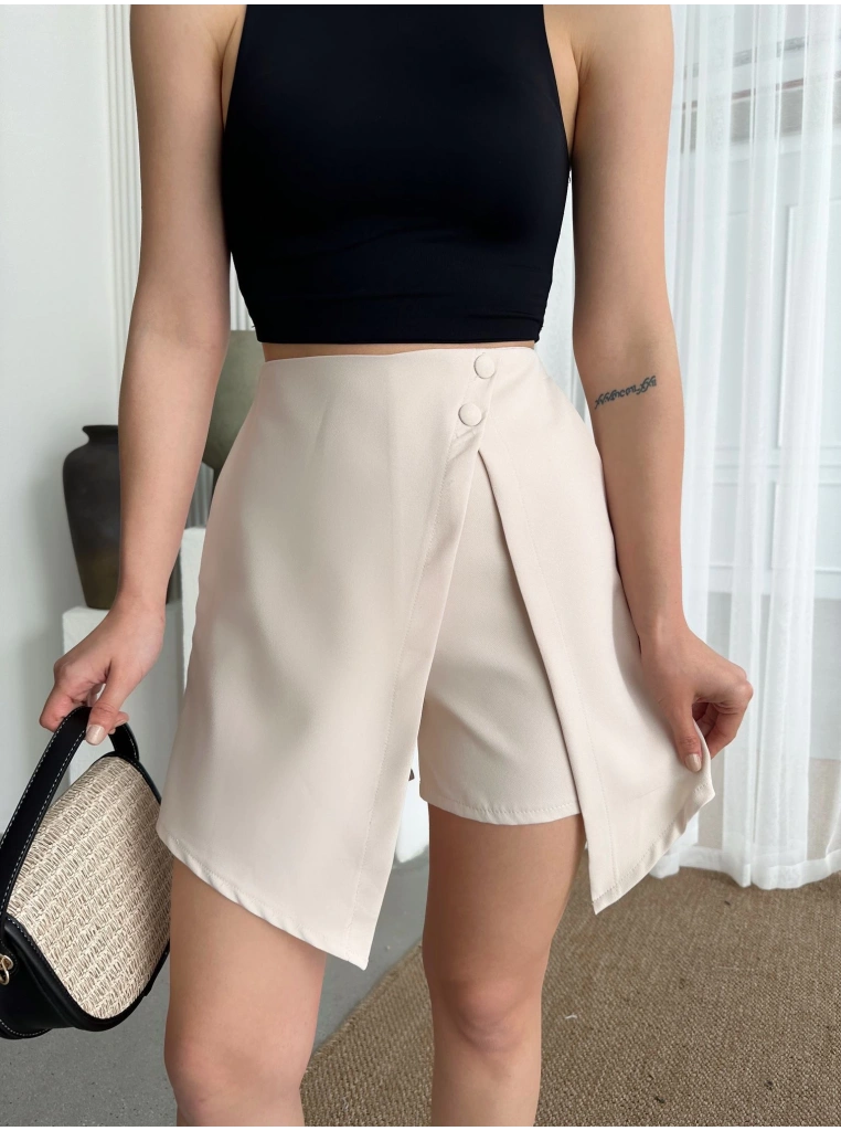 İki düğmeli şort etek S24046