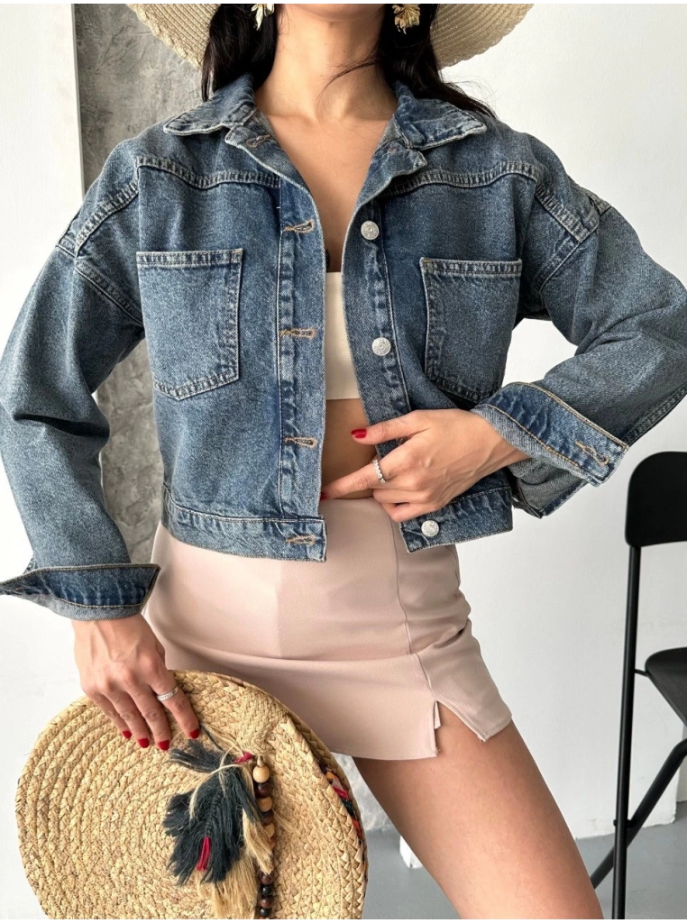 Çift cepli kol katlamalı kar yıkama crop kot ceket kahve tint d2000