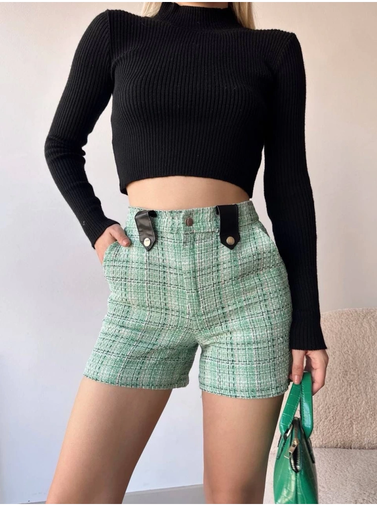 Çıtçıtlı siyah köprü tüvit şort yeşil