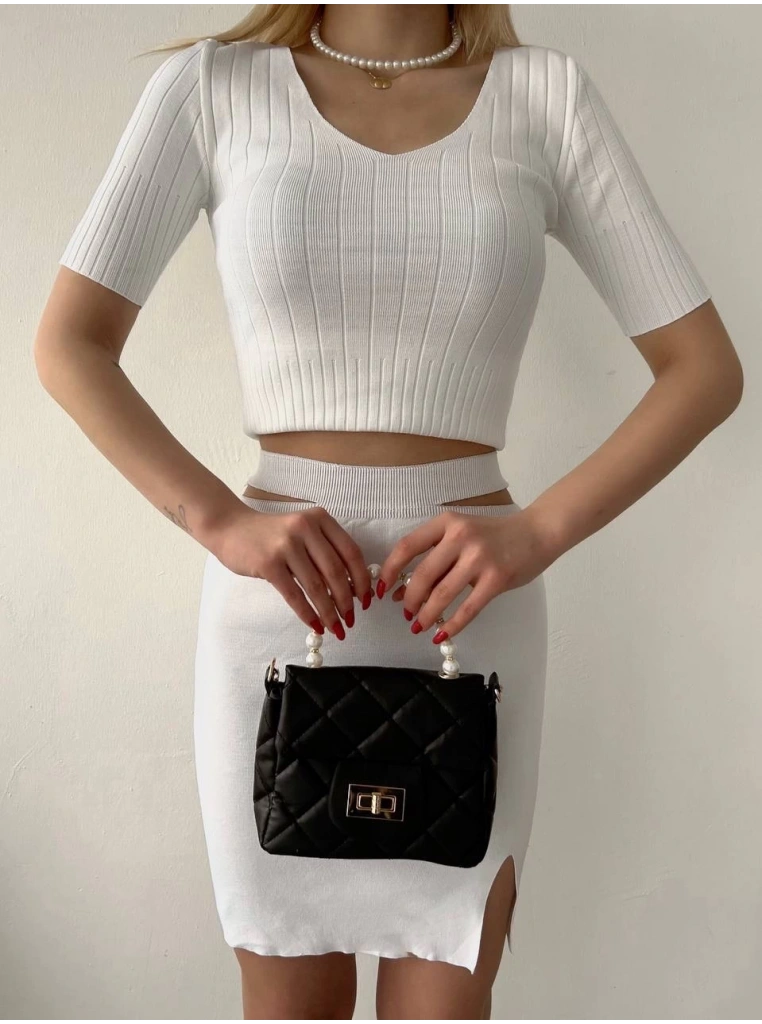 Etekli triko takım beyaz t23107