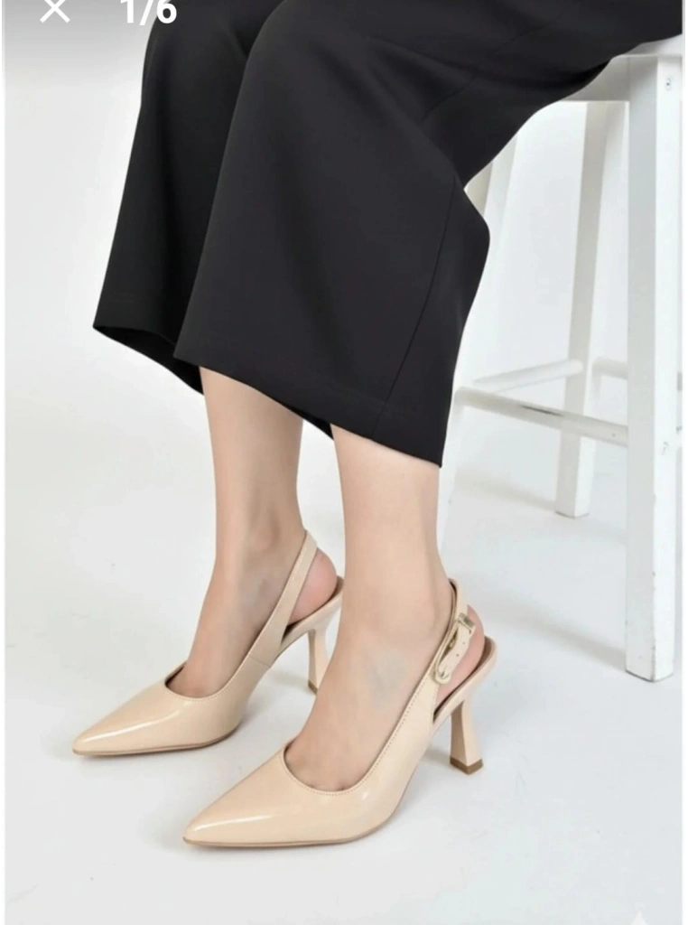 Hies Bej Rugan Topuklu Ayakkabı