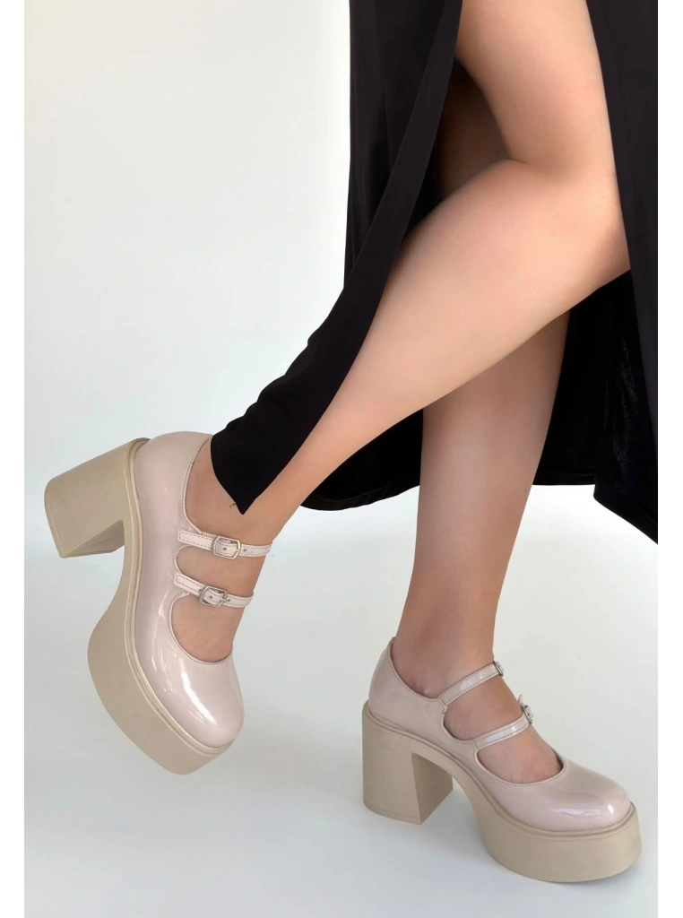 Jarlo Bej Rugan Dolgu Topuk Ayakkabı