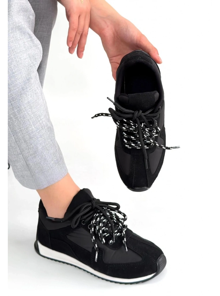 Jeat Siyah Nubuk Bağcıklı Spor Ayakkabı