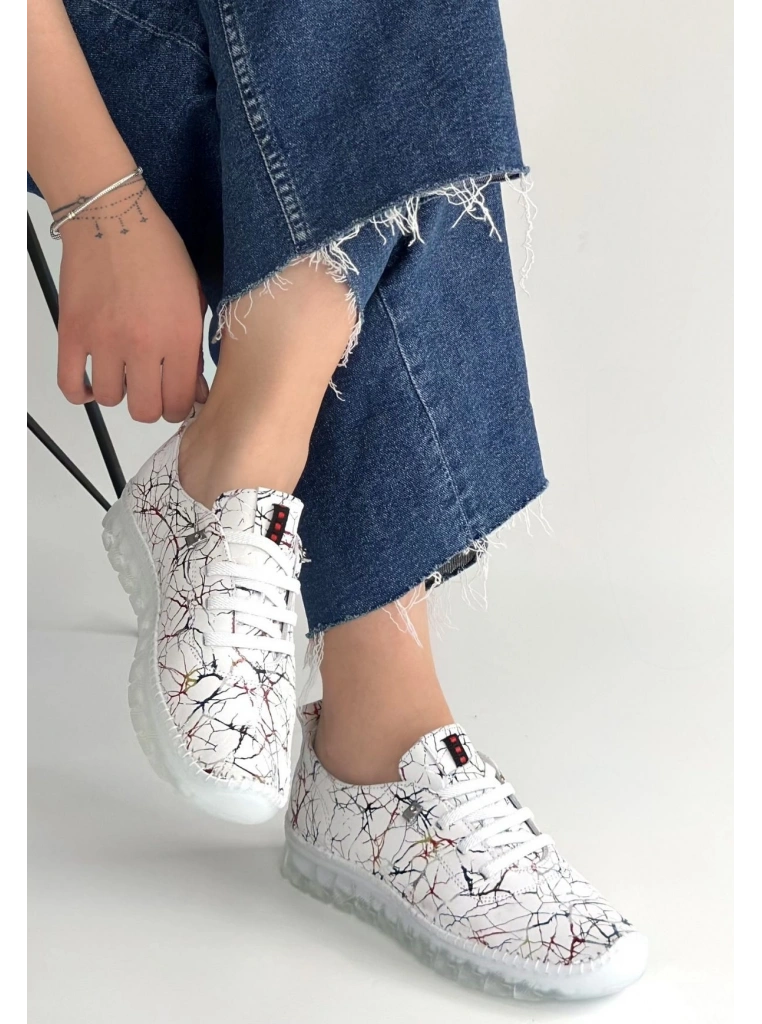 Jiten Beyaz Desenli Deri Bağcıklı Spor Ayakkabı