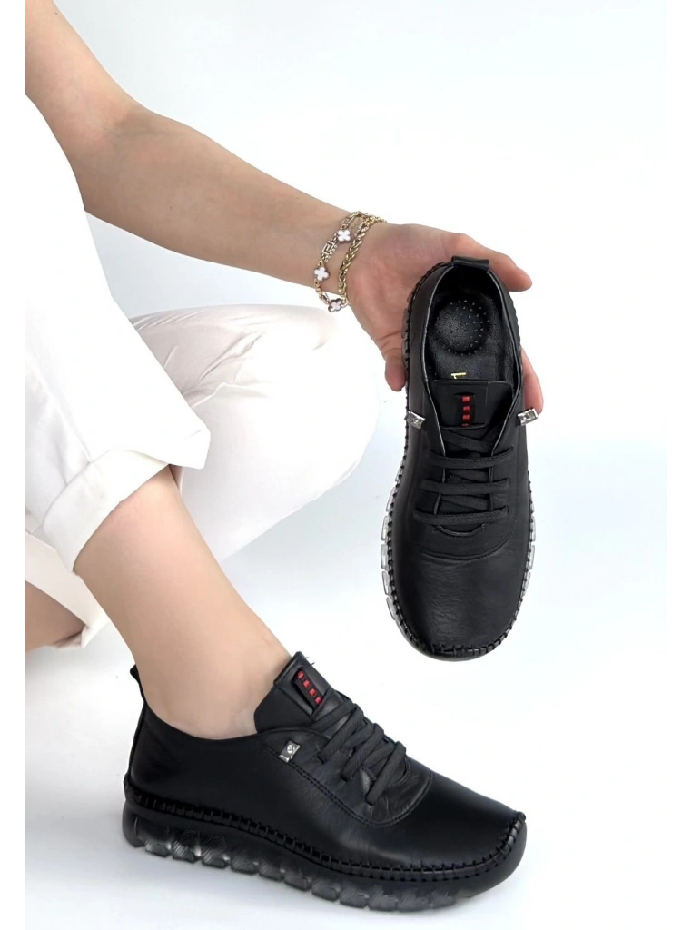 Jiten Siyah Deri Bağcıklı Spor QAyakkabı