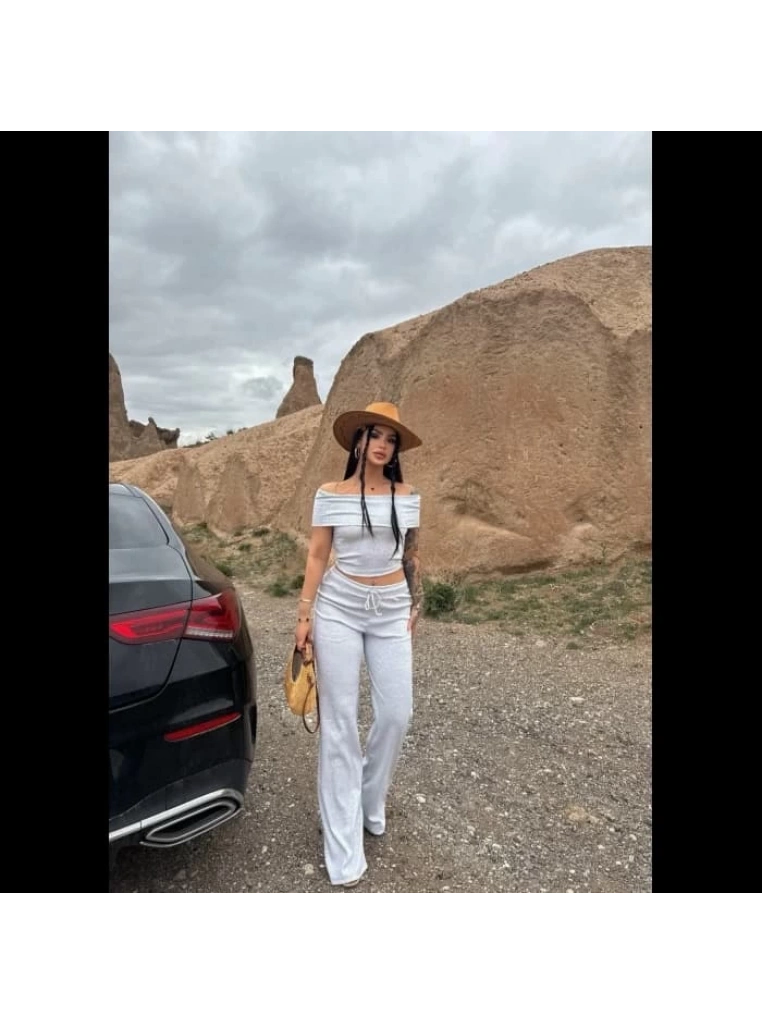 Madonna yaka bol paça pantolonlu takım