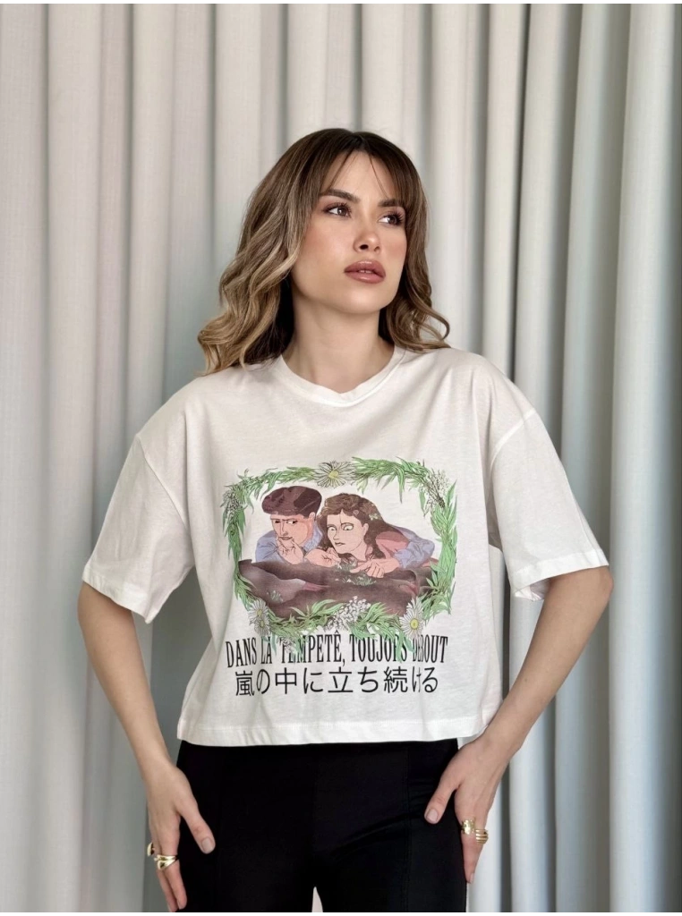 Oversize Beyaz baskılı crop tişört