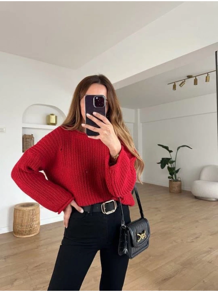 Salaş delik detaylı kazak kırmızı