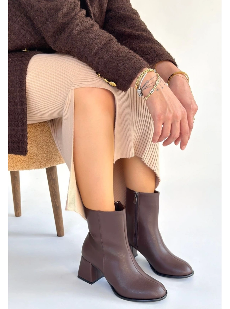 Tendy Kahverengi Cilt Topuklu Bot