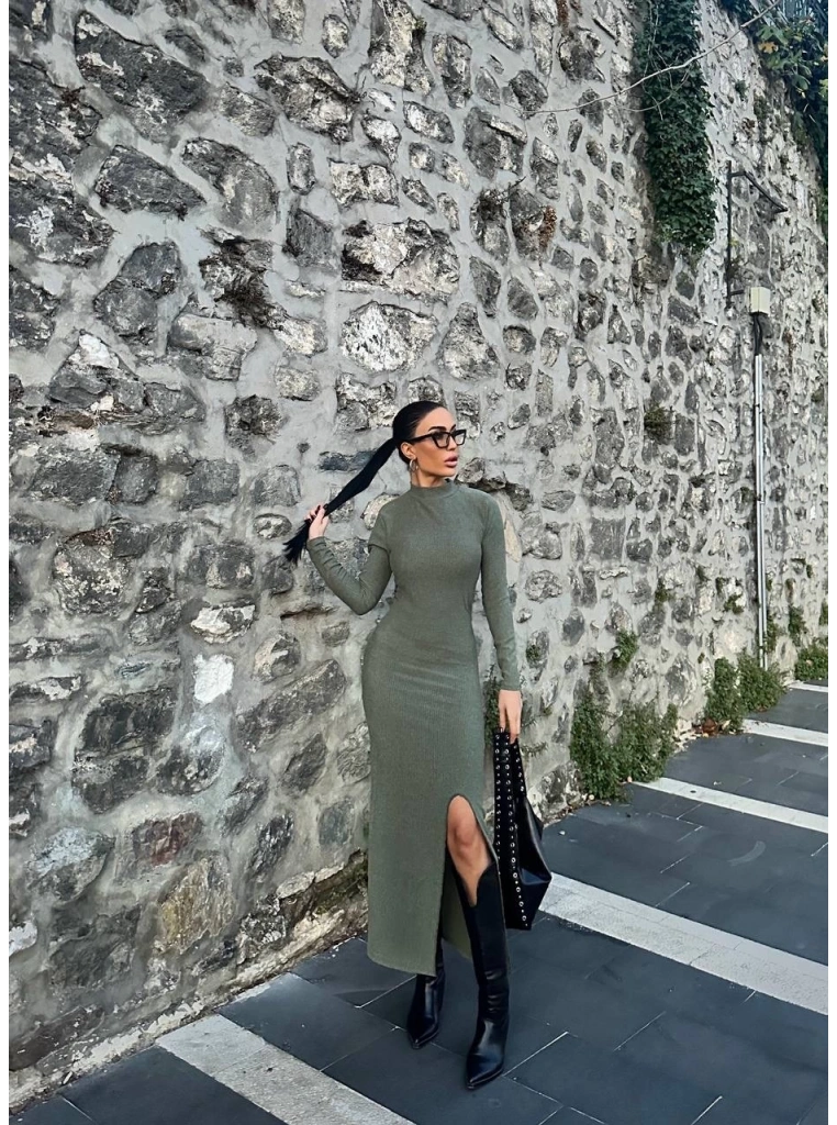 Yırtmaçlı kalın bürümcük uzun elbise Yeşil