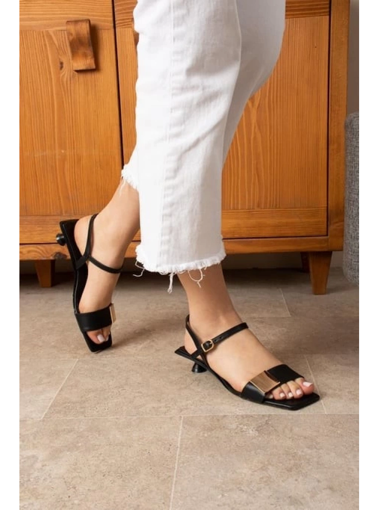 Zıan Siyah Topuklu Ayakkabı