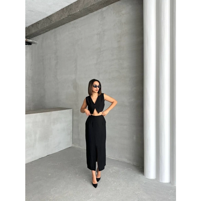 Çilek takım etek yelek