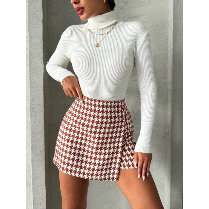 İki düğmeli kaz ayağı desen ch kumaş şort etek bordobeyaz h26414