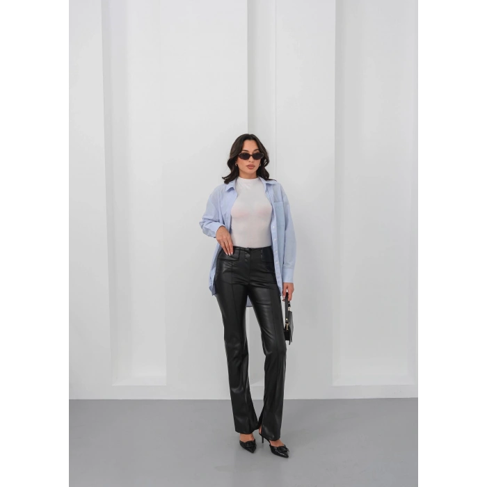 İspanyol yırtmaçlı paça deri pantolon siyah hn