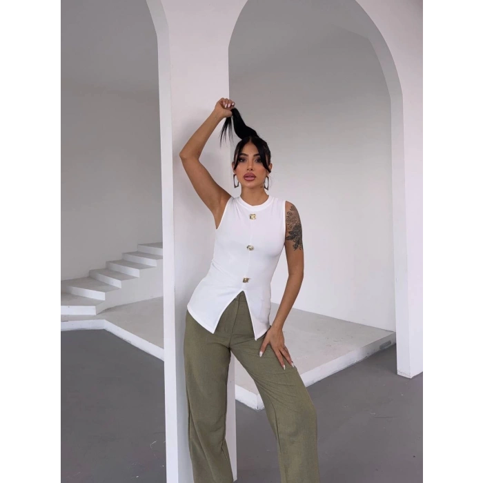 Kadın beyaz bisiklet yaka gold düğmeli ottoman bluz s2310