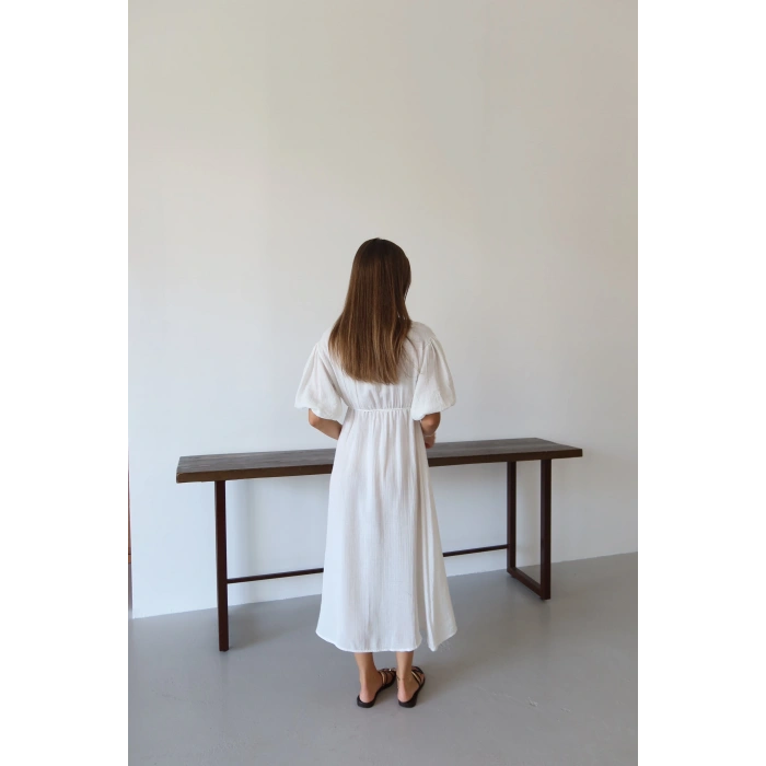 Kısa kollu müslin elbise beyaz pt