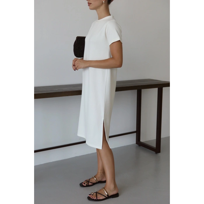 Modal yırtmaçlı elbise beyaz pt