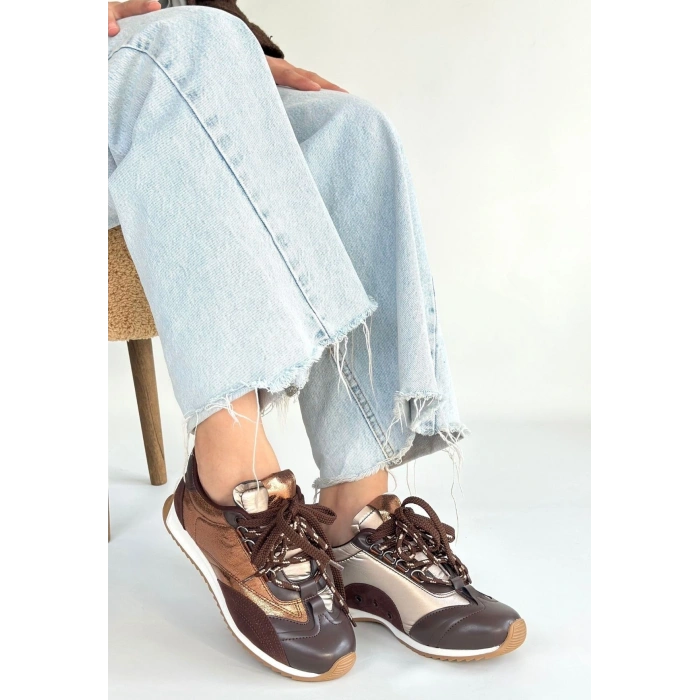 Reat Kahverengi Cilt Bağcıklı  Paraşüt Detaylı Spor Ayakkabı