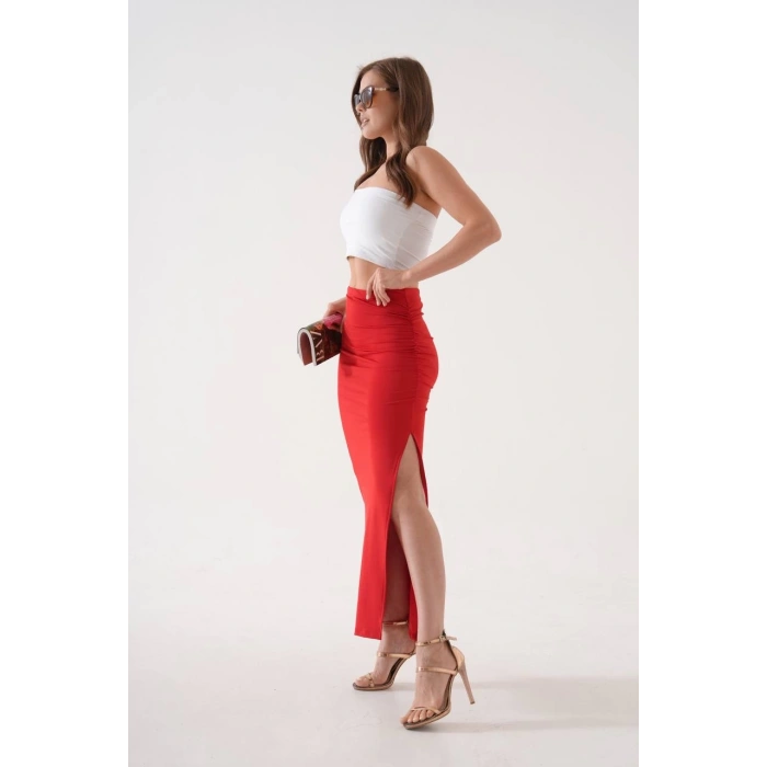 Uzun yırtmaçlı ince kumaş etek kırmızı