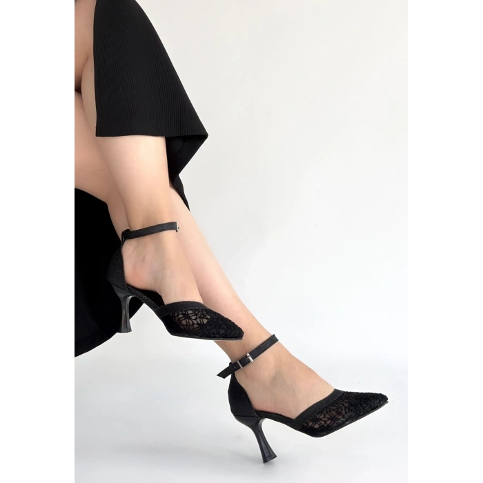 Weja Siyah Cilt Tül Detaylı Topuklu Ayakkabı