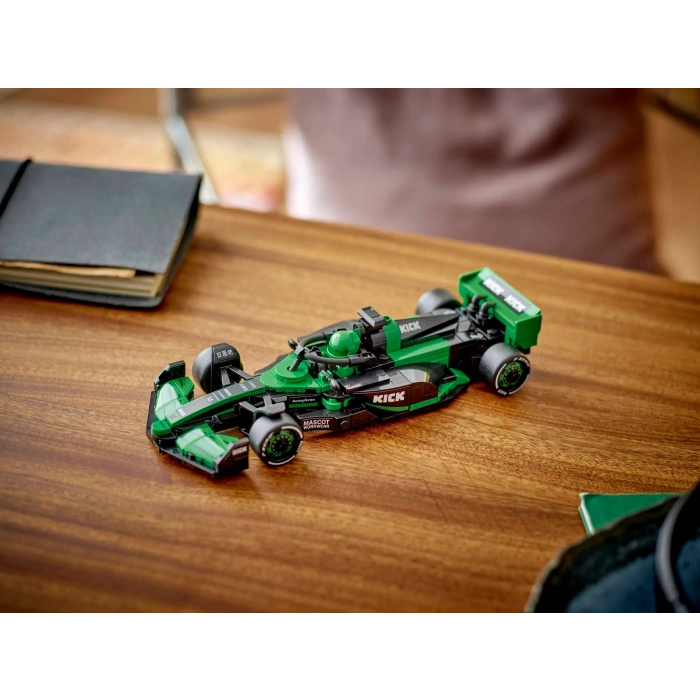 Lego F1 Kıck Sauber Team C44 LSR77247