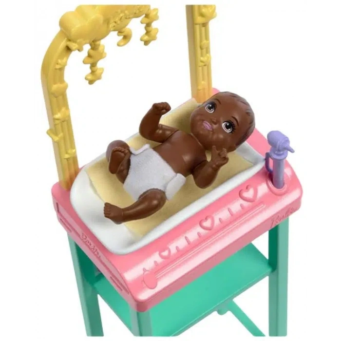 Barbie Bakım Temalı Kariyer Oyun Setleri Doktor Bebek