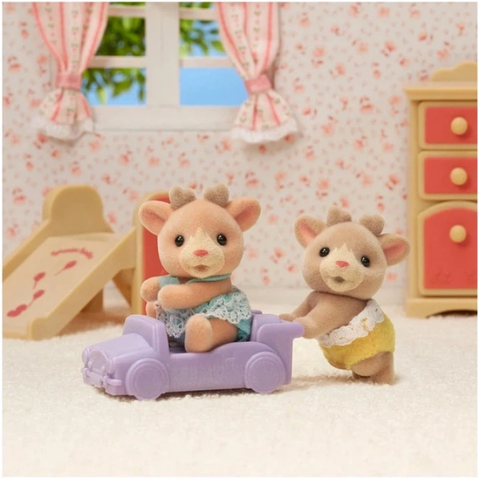 Adore Sylvanian Familes Reindeer Twins
