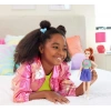 Barbie Bebek Forması ve pileli mor eteğiyle kızıl saçlı Barbie Fashionistas bebek