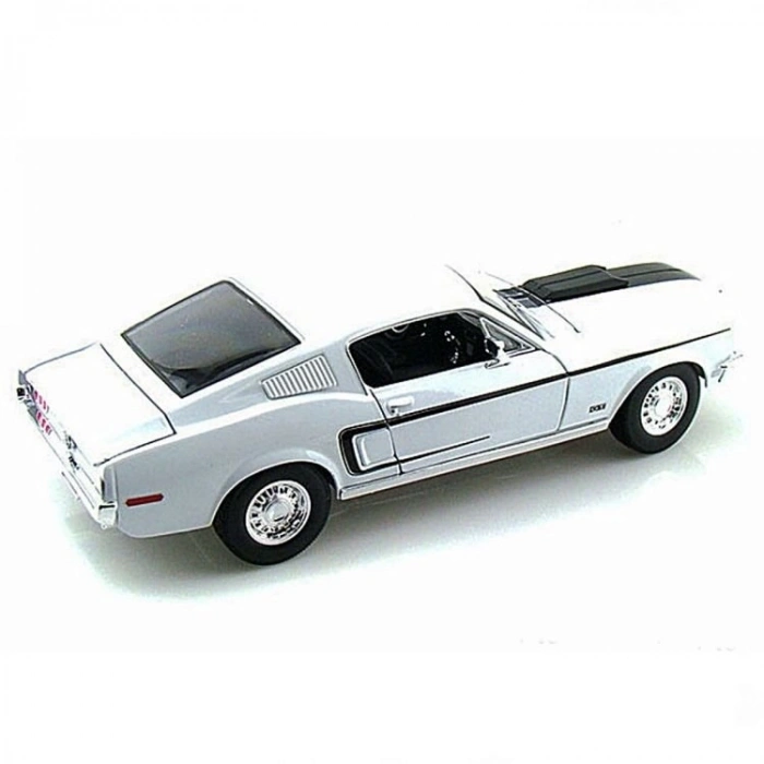 BFS  1:18 1968 Ford Mustang GT Cobra Jet