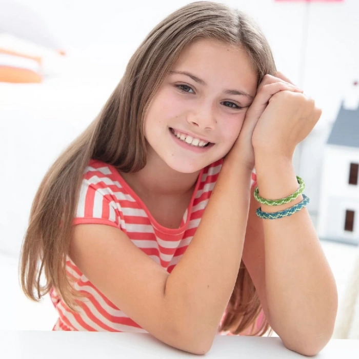 BFS   4M Karanlıkta Parlayan Arkadaşlık Bileklik Seti