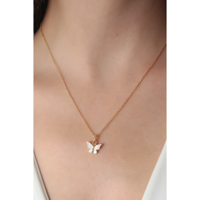 BFS Gold Beyaz Renk Kelebek Figür Kadın Kolye