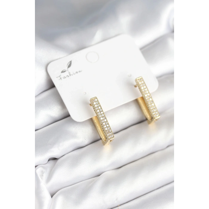 BFS Kare Zirkon Taşlı Kadın Küpe