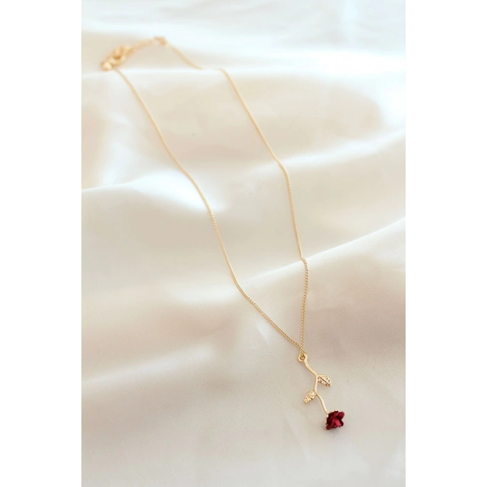 BFS Kırmızı Gül Figürlü Kolye