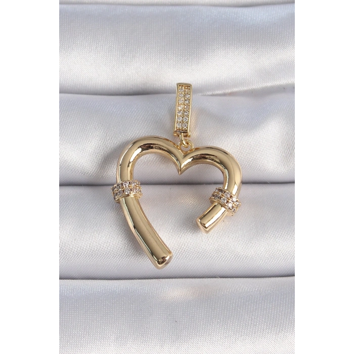 BFS Pirinç Gold Renk Zirkon Taş Detaylı Kalp Figür Ajda Charm