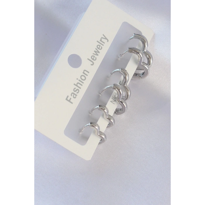 BFS Pirinç Gümüş Renk Kalp Model Küpe Seti