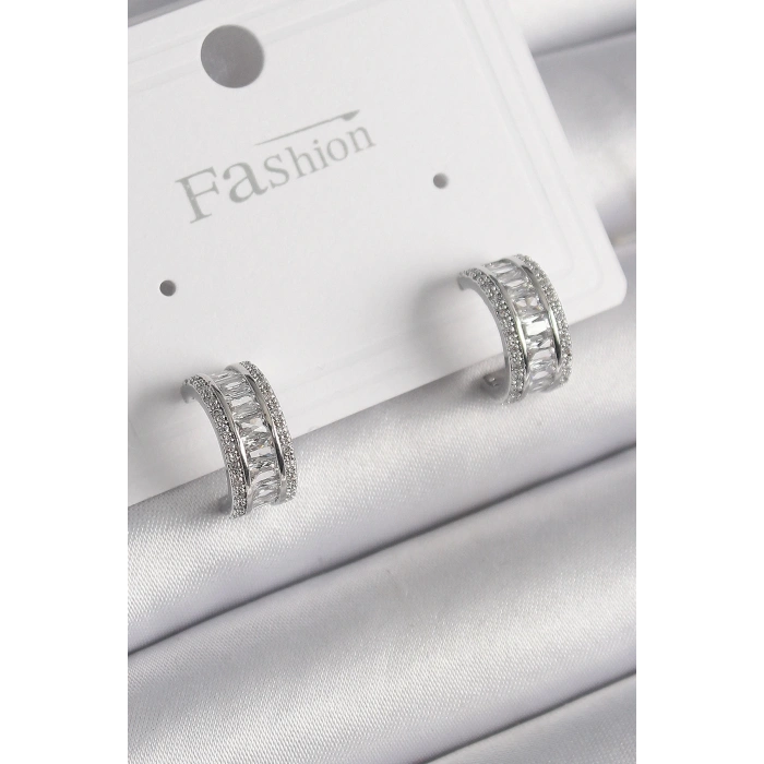 BFS Pirinç Gümüş Renk Zirkon Taşlı Halka Model Kadın Küpe