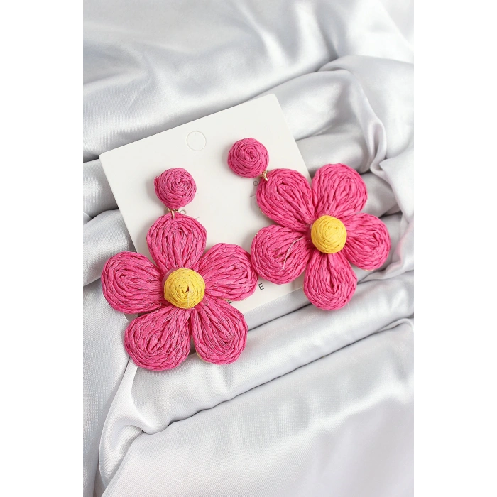 BFS Pirinç Pembe Papatya Model Gold Renk Kadın Hasır Küpe