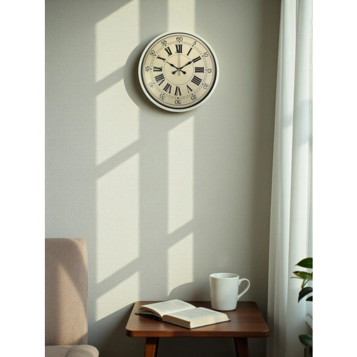 Mey İthalat® 36 Cm Krem Retro Tasarım Duvar Saati