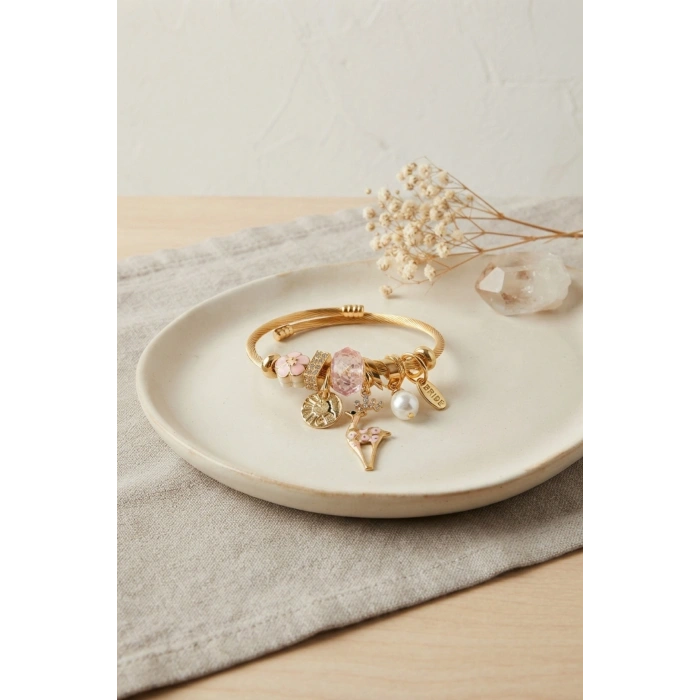 Mey İthalat® Geyik Model Gold Renk Pembe Charmlı Bileklik