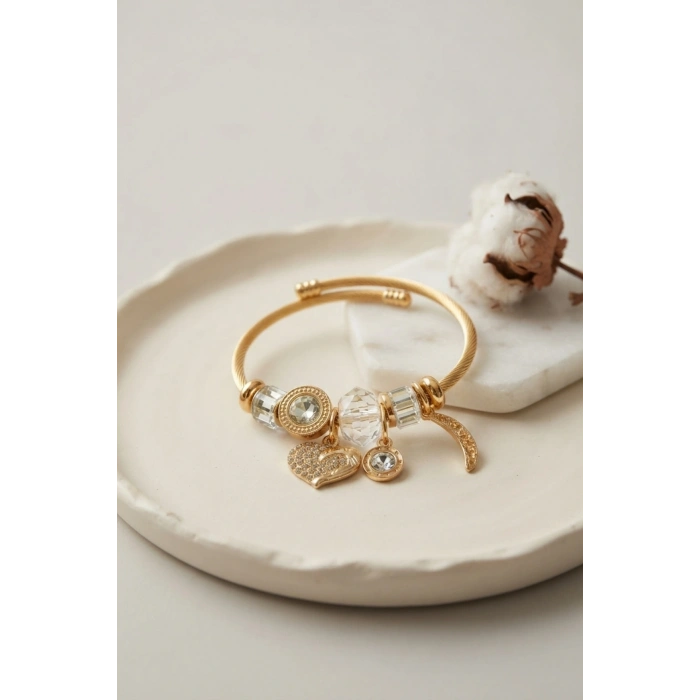 Mey İthalat® Kalp Model Gold Renk Beyaz Charmlı Bileklik