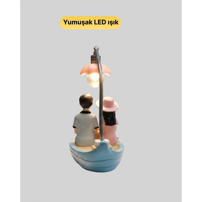 Mey İthalat® Romantik Sandal Üzerinde Çift Figürü LED Gece Lambası Masa Dekoru Yeni Nesil