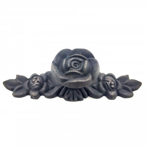 Antika Tarz Dekoratif Pirinç Gül Düğme - 30x100 Mm, Oksit