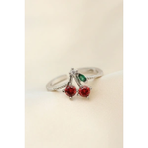 BFS Ayarlamalı Gümüş Renk Kristal Taşlı Kiraz Yüzük