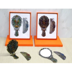 BFS Kelebek Katlanabilir Ayna Ve Tarak Seti Orta Boy Alk4985