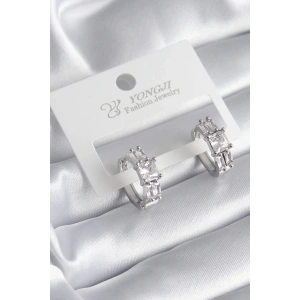 BFS Pirinç Gümüş Renk Kare Zirkon Taşlı Kadın Küpe